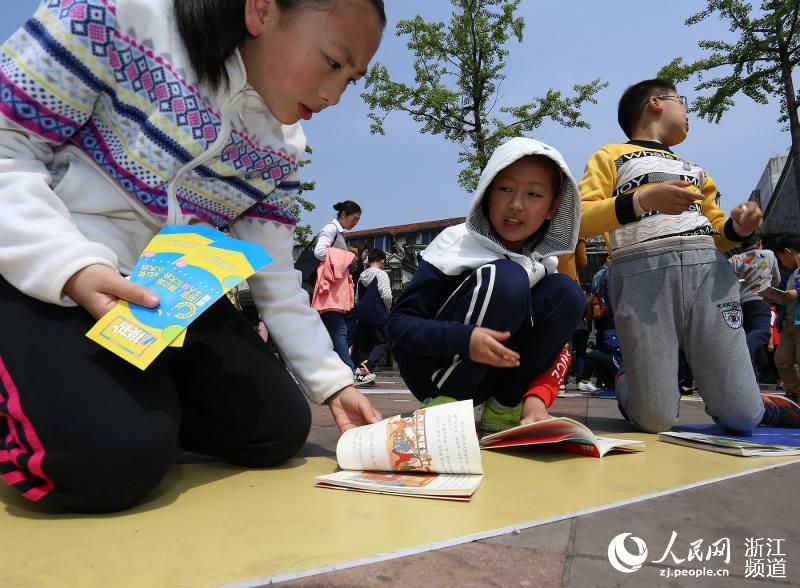 浙江镇海人口_...秩序 26日,浙江宁波镇海国际马拉松比赛开赛,比赛共有4500人参(2)