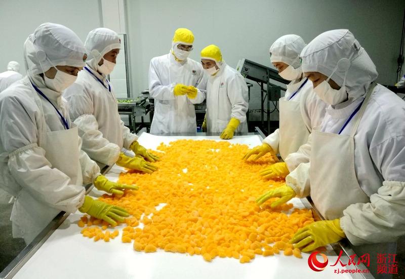 浙江台州首次签发速冻橘子产地证