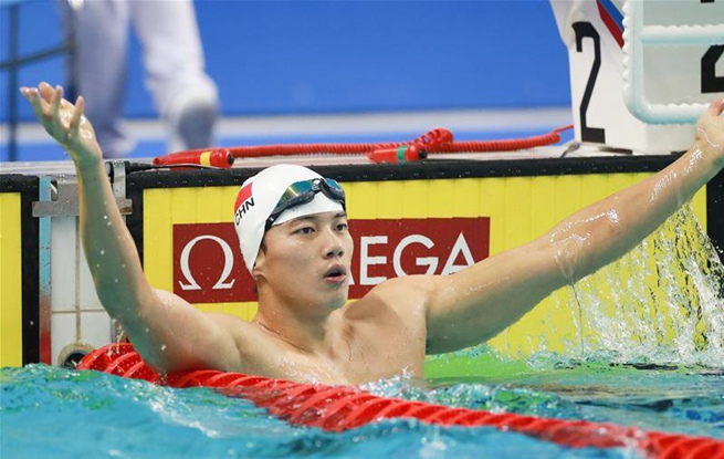 两个相扑选手猜成语_相扑选手(3)