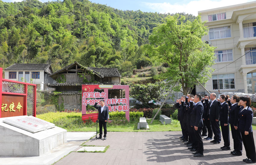 �����뵳�Ĵʡ��뾲��