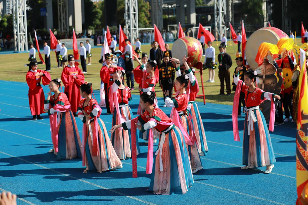 杭州惠兴中学第67届校运动会开幕。惠兴中学供图