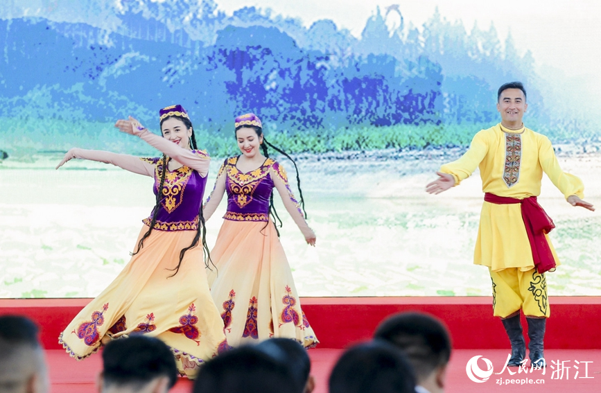 第17屆中國義烏文化和旅游產品交易博覽會開幕。人民網 張帆攝