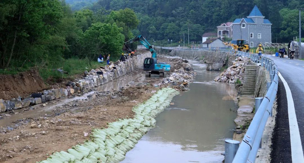 建德市寿昌江流域综合治理工程（二期）已全面开工建设。杭州市林水局供图
