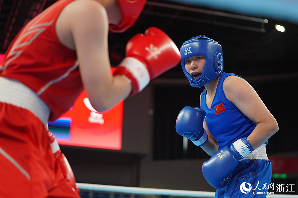 5月22日，女子60KG拳击比赛现场。人民网 章勇涛摄