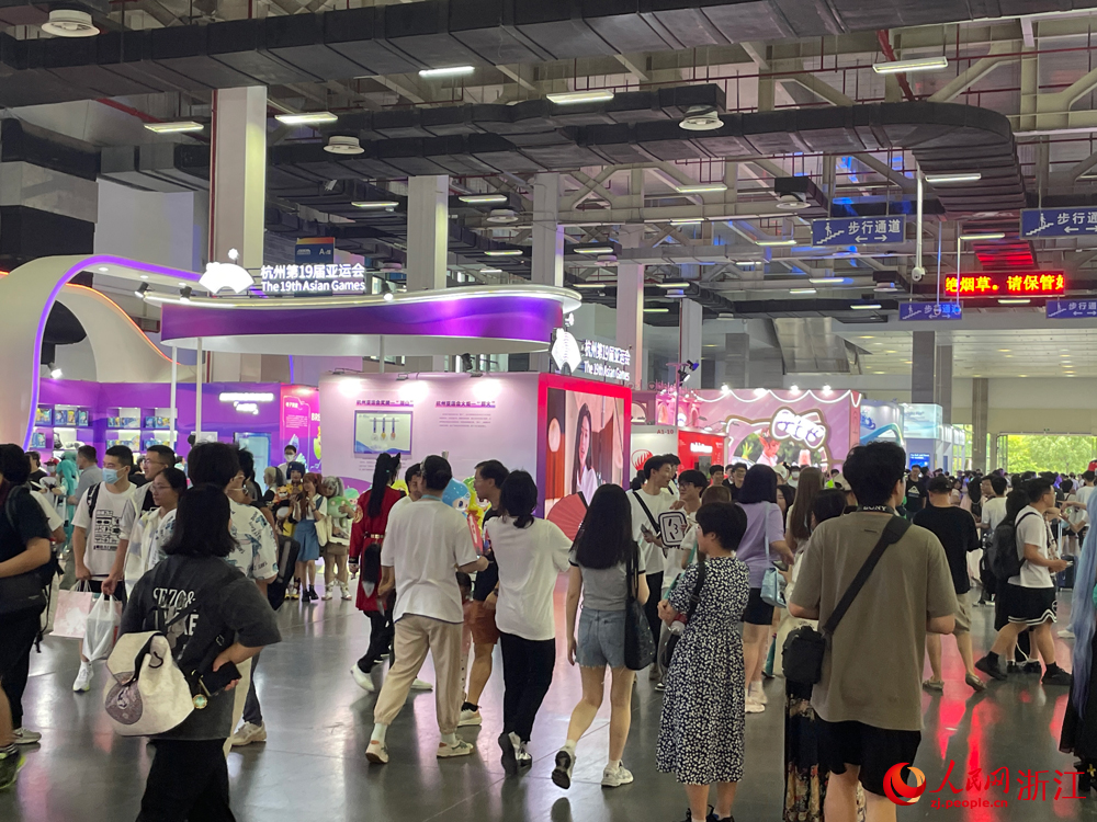 第十九届中国国际动漫节现场。人民网 秦铭泽摄