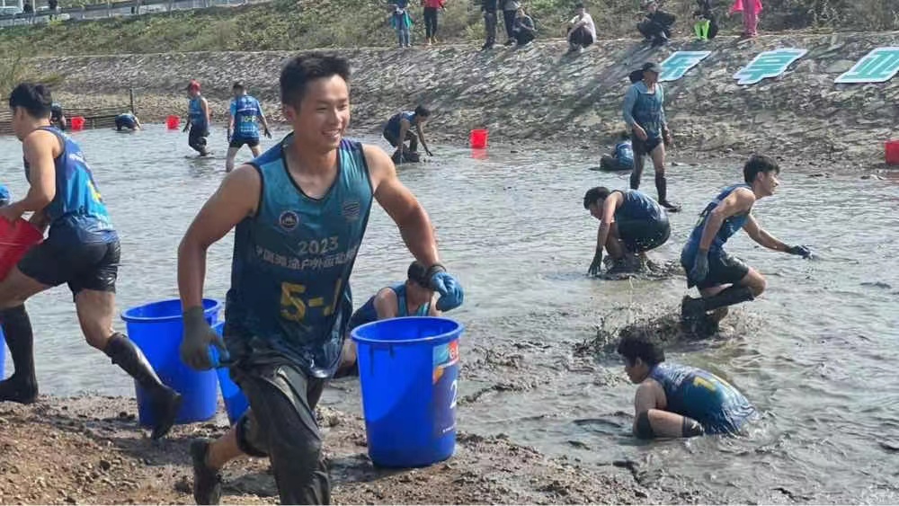 比赛现场。人民网 秦铭泽摄