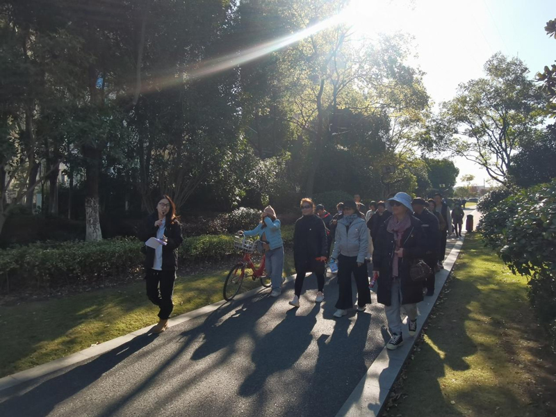 杭州星橋街道開展“掃黃打非”主題宣傳活動。星橋街道供圖