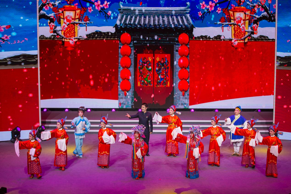 “龙年行大运 唯美新淳安”2024淳安“村晚”录制现场。淳安县委宣传部供图