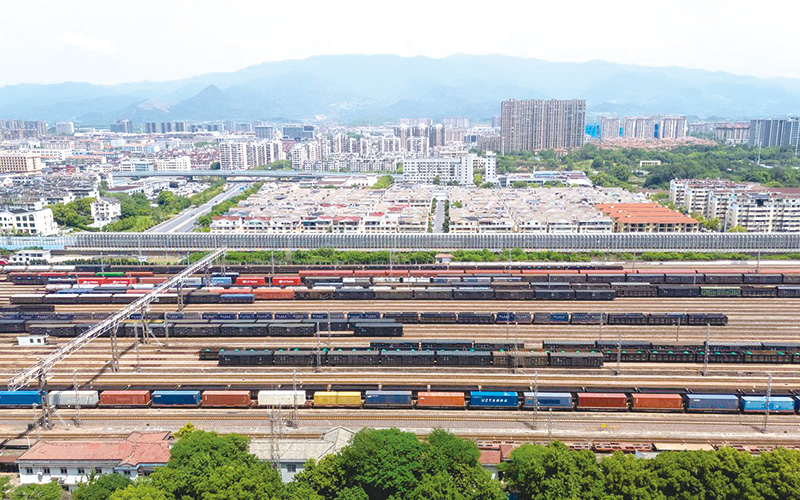 铁路货运稳步增长