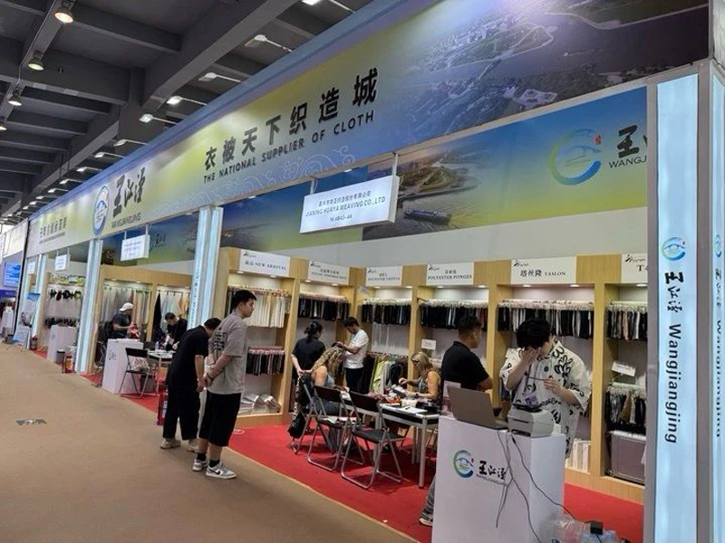 參展現場。秀洲區委宣傳部供圖