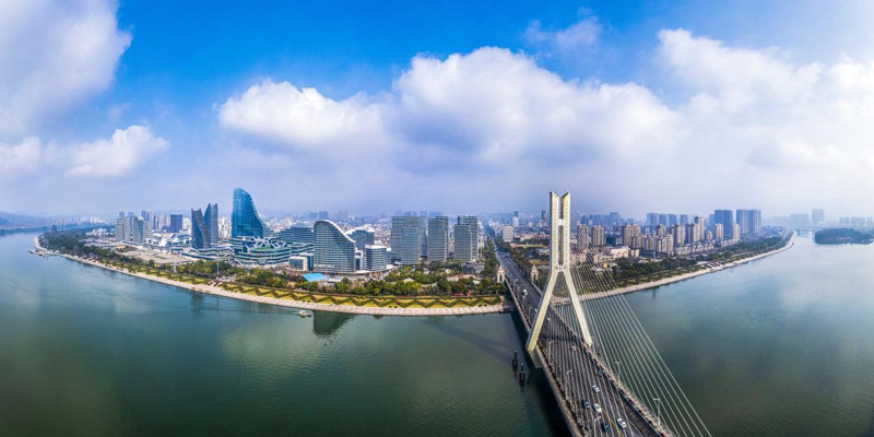 浙江省丽水市。程昌福摄