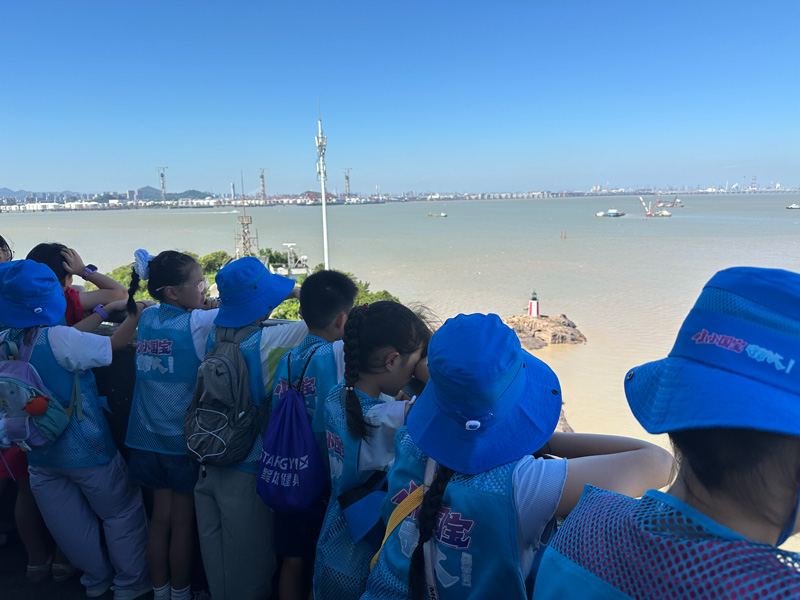 “揚帆河海 回望百年大關”主題研學活動現場。寧波航標處供圖