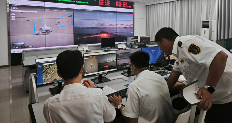 夜间巡航作业。宁波航标处供图