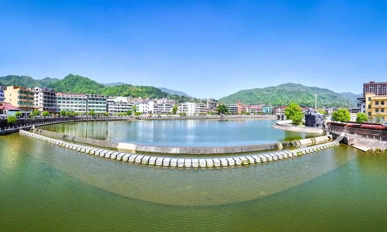 文成，为何自带“绿”镜！？