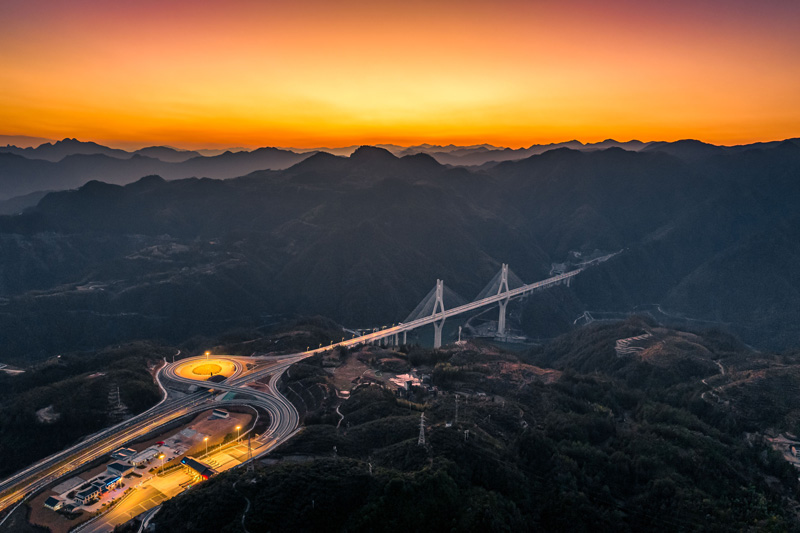 景文高速高嶺頭水庫特大橋。浙交建設供圖