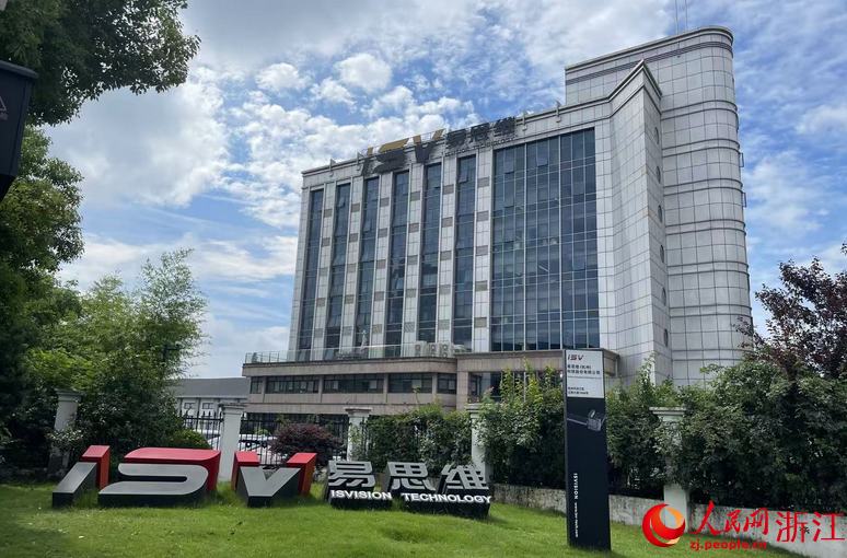 “小巨人”杭州长成记