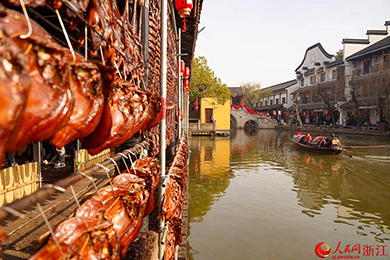 浙江绍兴：安昌古镇年味浓