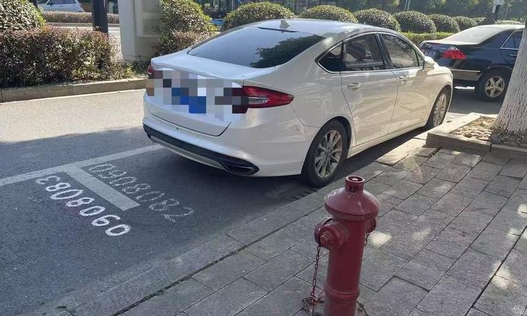 是停车位，还是“拦路石”？