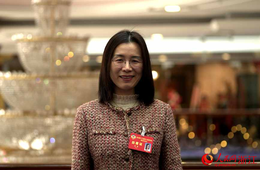 浙江省政协委员金霞。人民网记者 郭扬摄