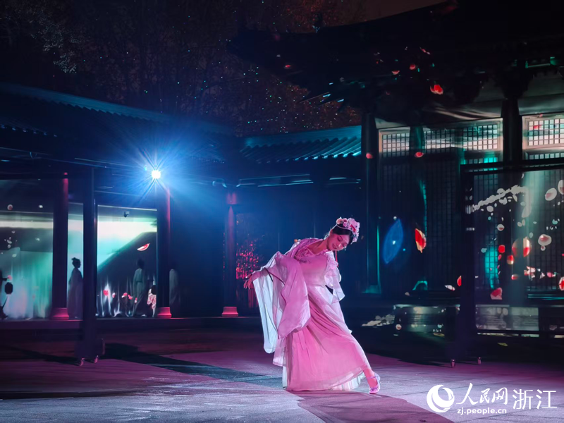 《德寿夜宴》现场。人民网 刘欣蔚摄