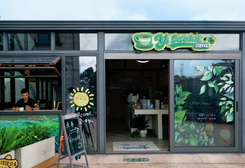 王謙磊的咖啡店。楊採先攝