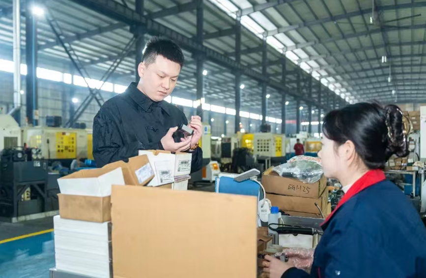 卓求传动科技有限公司生产车间。丽水经开区供图