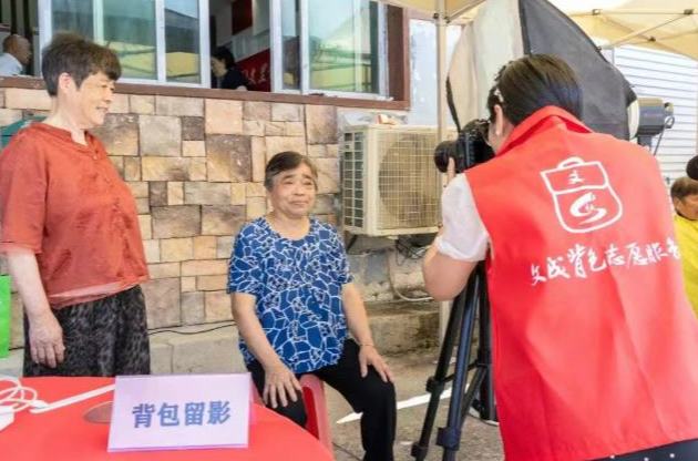 文成“民生大篷车”进乡村，大事小事就地办