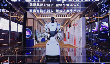 安徽芜湖鸠江区：机器人成长记