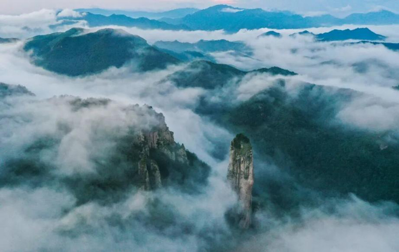 仙都山。章勋摄