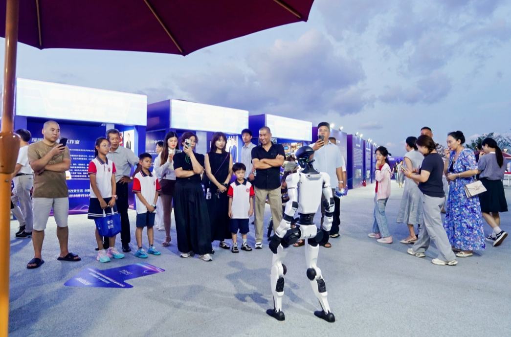 潮玩科普、烟火市集！周末来这里，开启科学奇妙夜