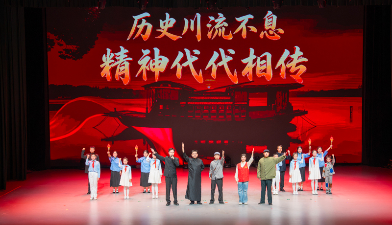 演出现场。潘庭聪摄