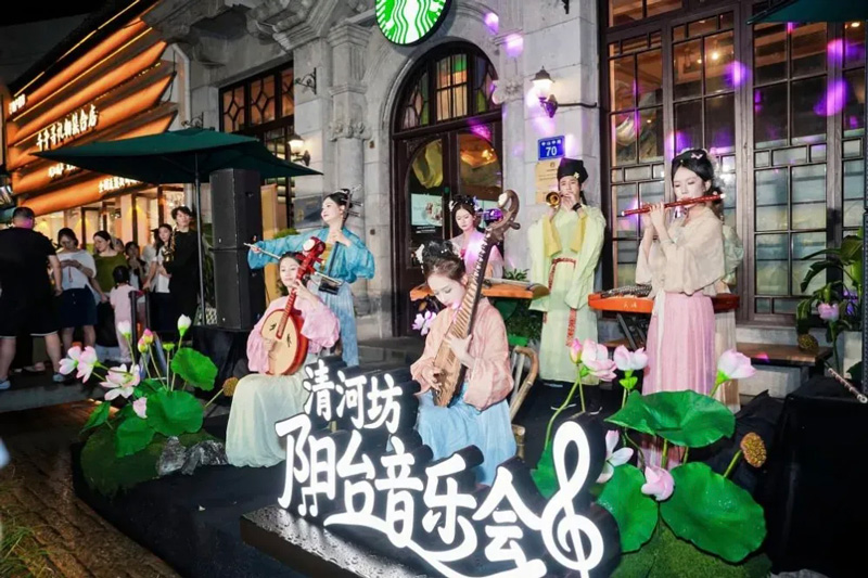 清河坊歷史街區推出武俠江湖與國樂戲韻活動。上城區委宣傳部供圖
