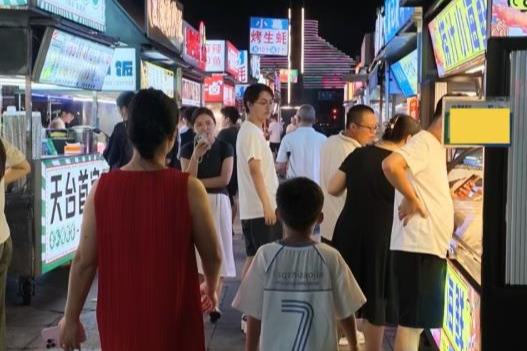 烟火气爆棚！天台这个夜市太热闹了
