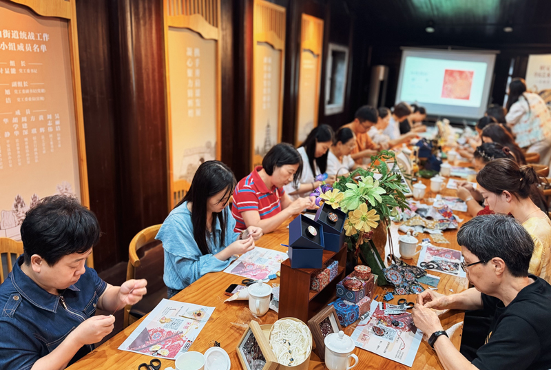 手工课现场。招宝山街道供图