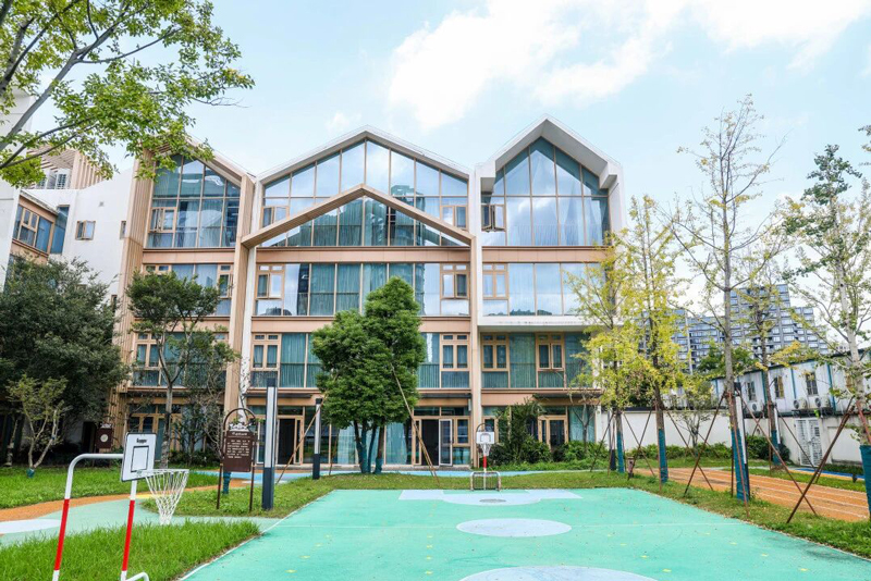 杭州市萤火幼儿园运动场地。拱墅区委宣传部供图