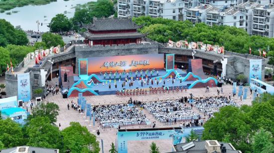 2025年“5·19中国旅游日”主会场活动在浙江省宁波市宁海县举行。顾光辉 摄