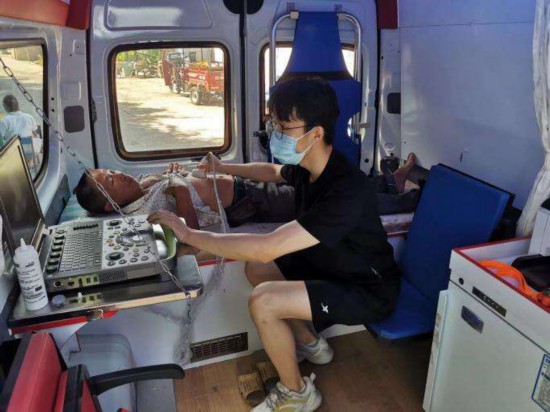浙江移動運用數智技術手段，將巡回診療車改造升級成為“移動醫療站”