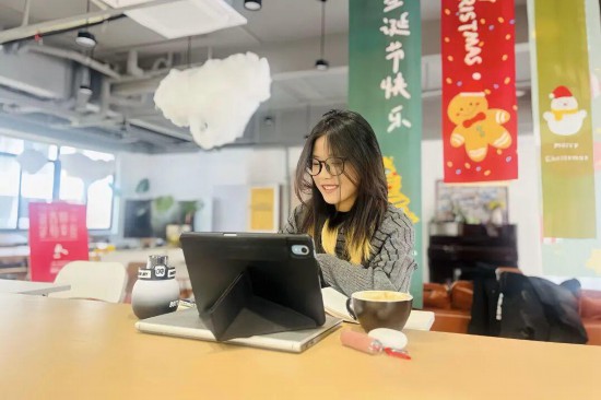 “布莱特不理他”在社区创作。受访者供图